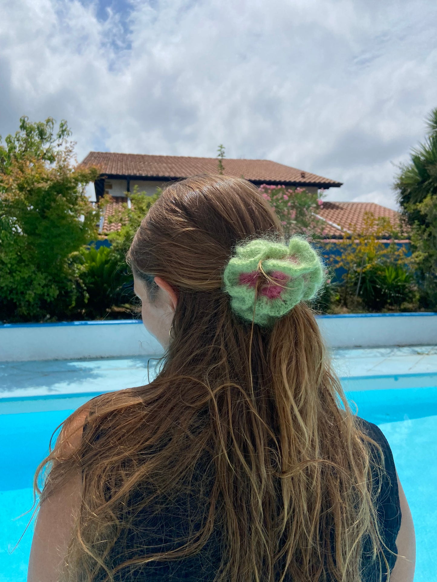 VALPARAISO - THE SCRUNCHY