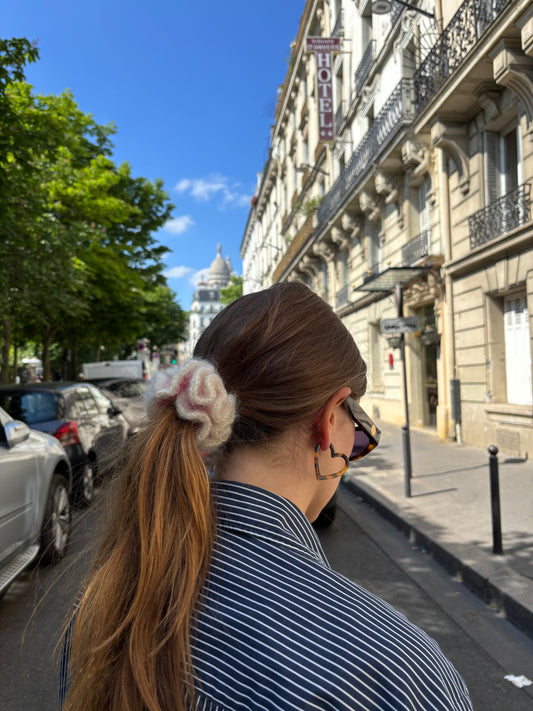 PARIS - THE SCRUNCHY