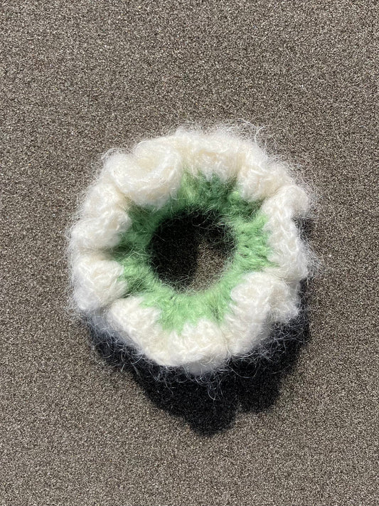 BUSAN - THE SCRUNCHY